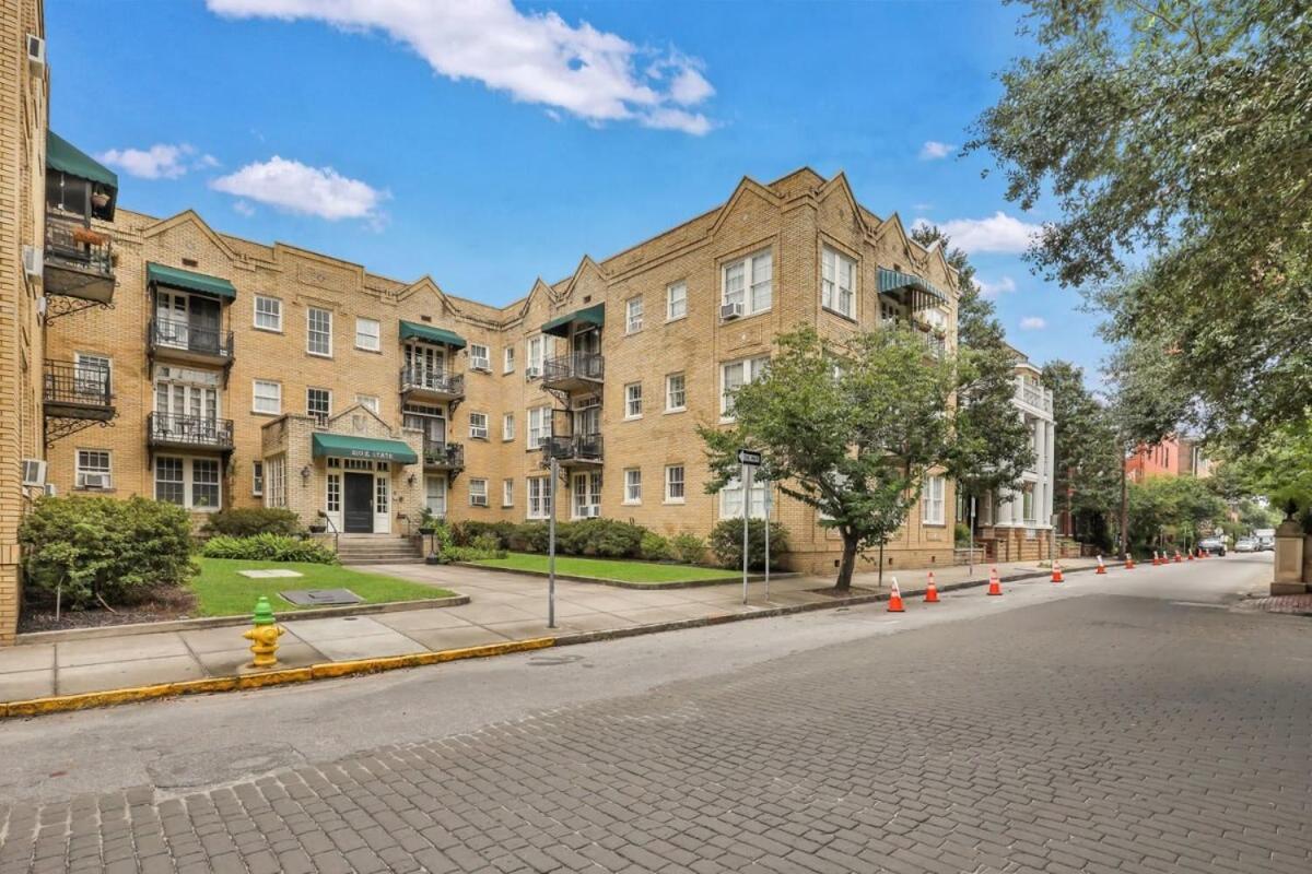 Southern Belle On Oglethorpe Square Саванна Экстерьер фото